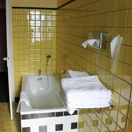 Otel Grand Terminus Reine 3*