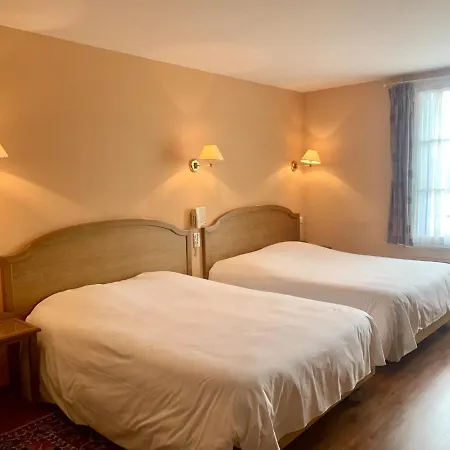 Grand Terminus Reine Hotel 3*