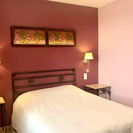 Grand Terminus Reine Otel Chaumont (Haute-Marne)