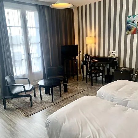 格兰德酒店 3*
