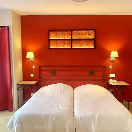 Grand Terminus Reine Hotel 3*