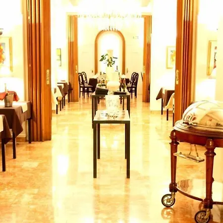 Otel Grand Terminus Reine 3*