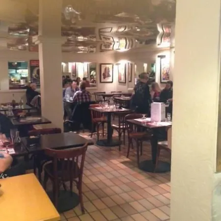 Grand Terminus Reine Otel