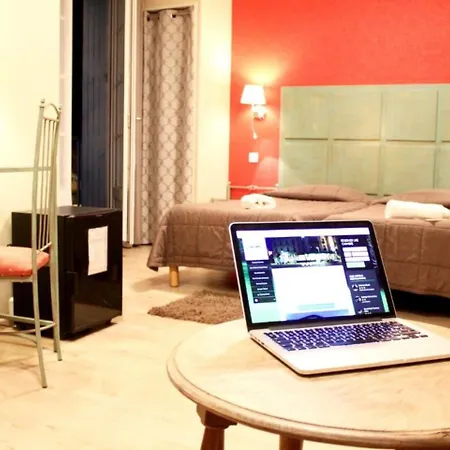 Grand Terminus Reine Otel Chaumont (Haute-Marne)